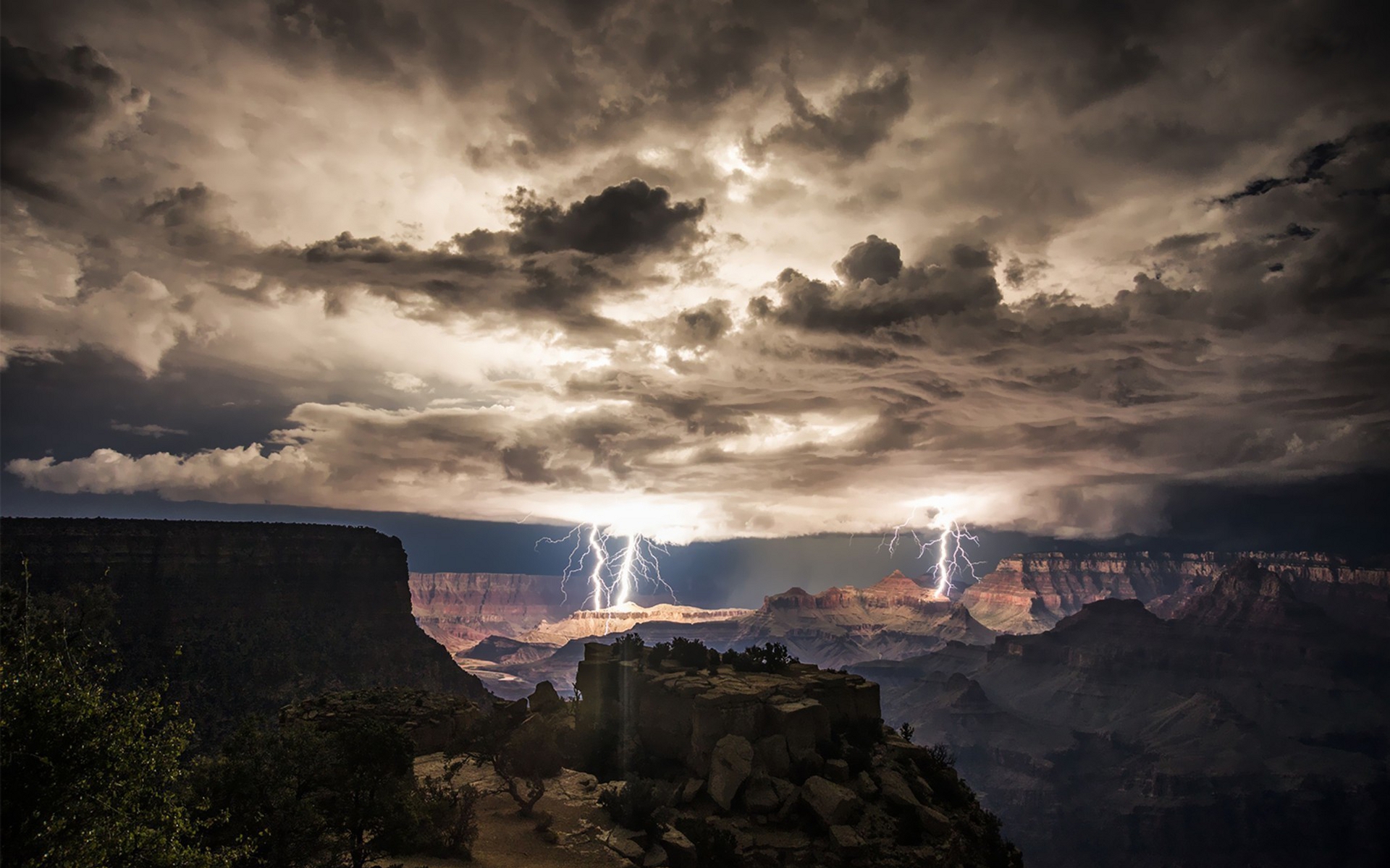 Extra Wallpapers   Thunderstorm over Grand Canyon