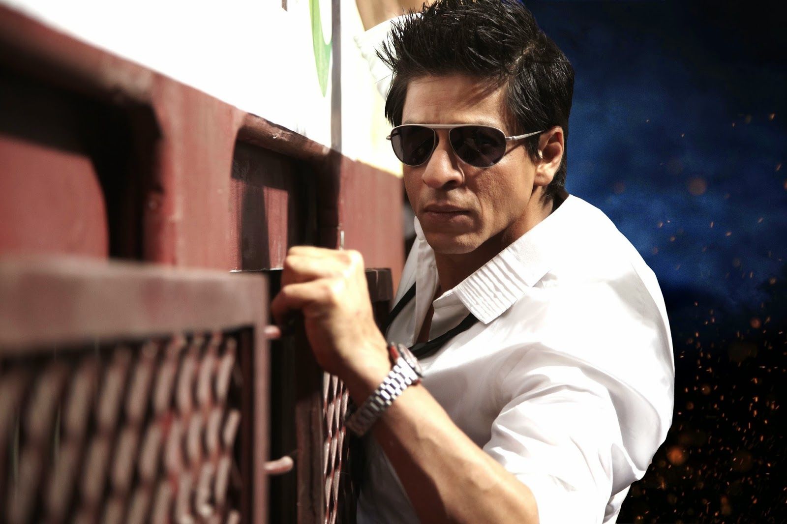 Fine Super HD Wallpaper Shahrukh Khan Bollywood Actors Dashing