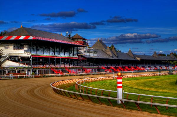 Saratoga Horse Racing