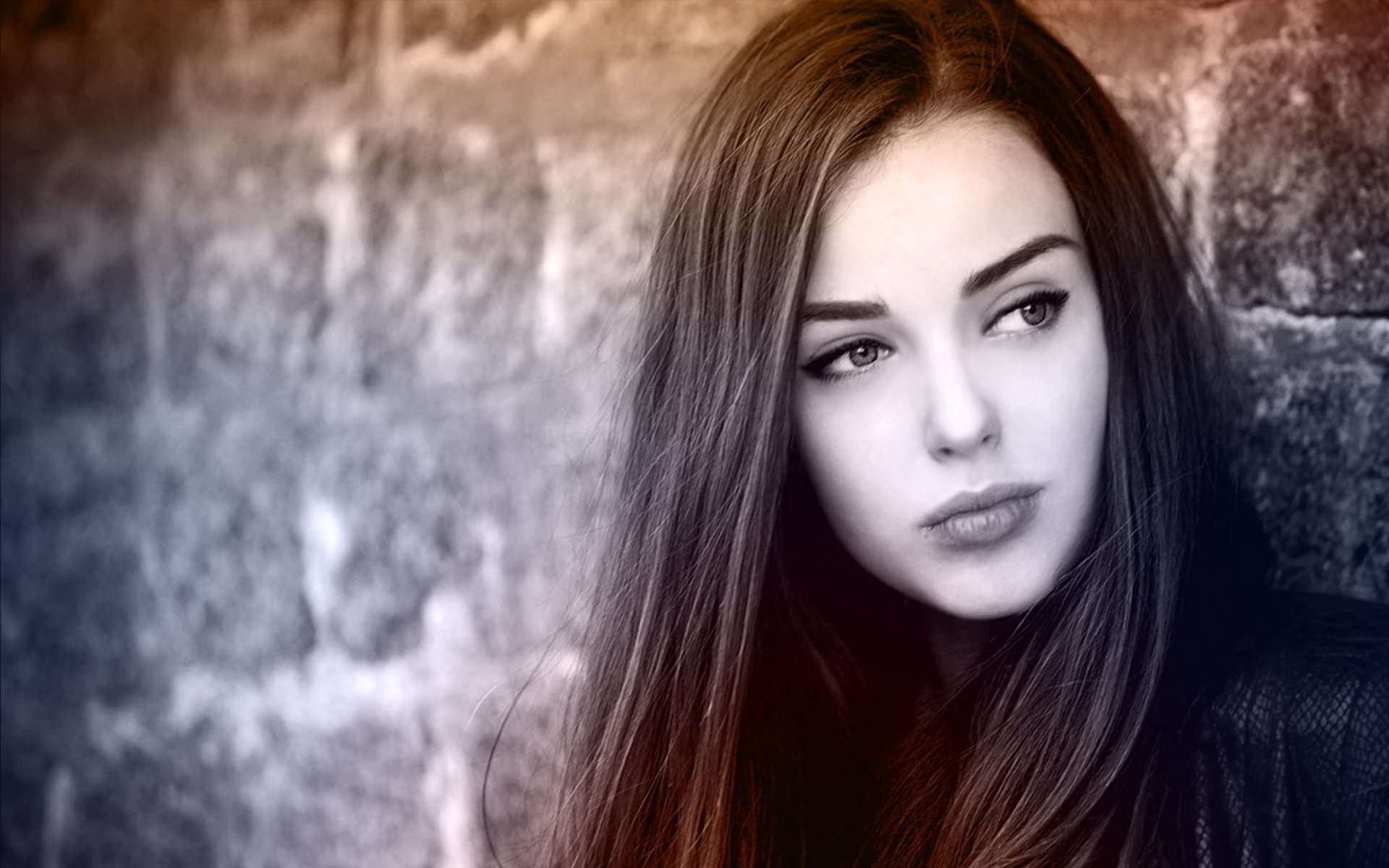 Picture Of Beautiful Women Wallpaper