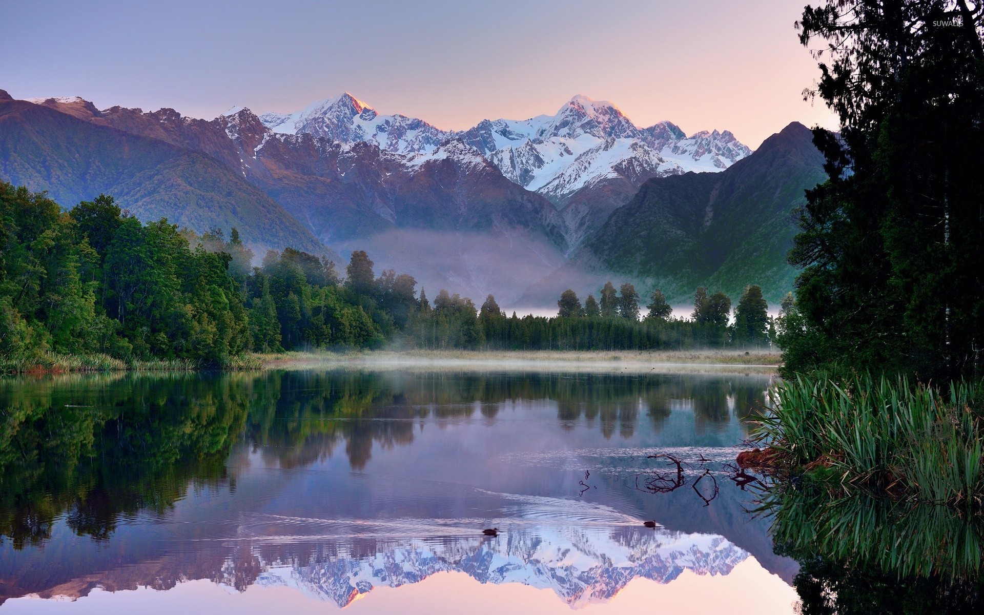 Mountain Lake In New Zealand Wallpaper