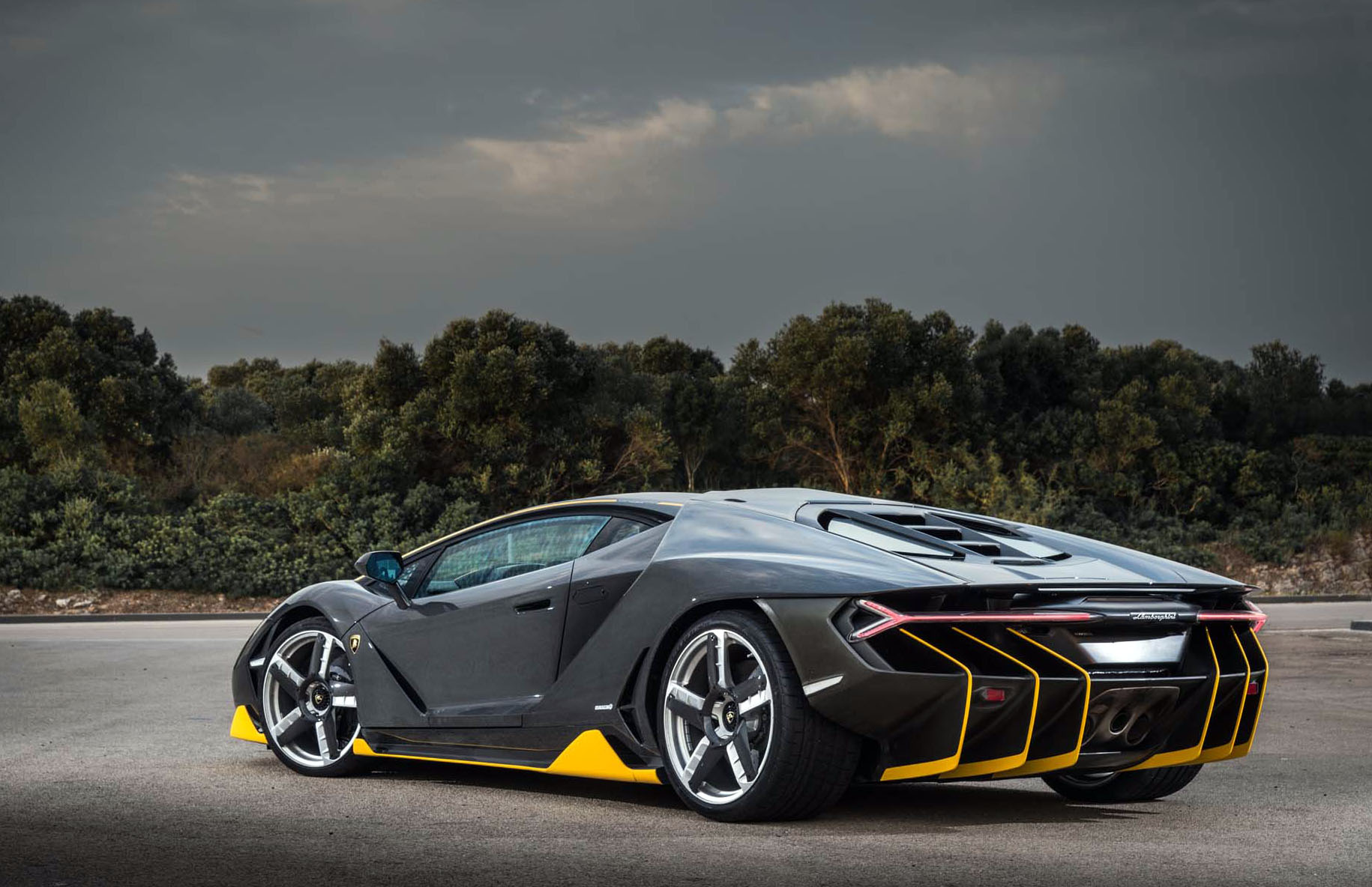 Centenario Wallpaper Chilly (+5) Images