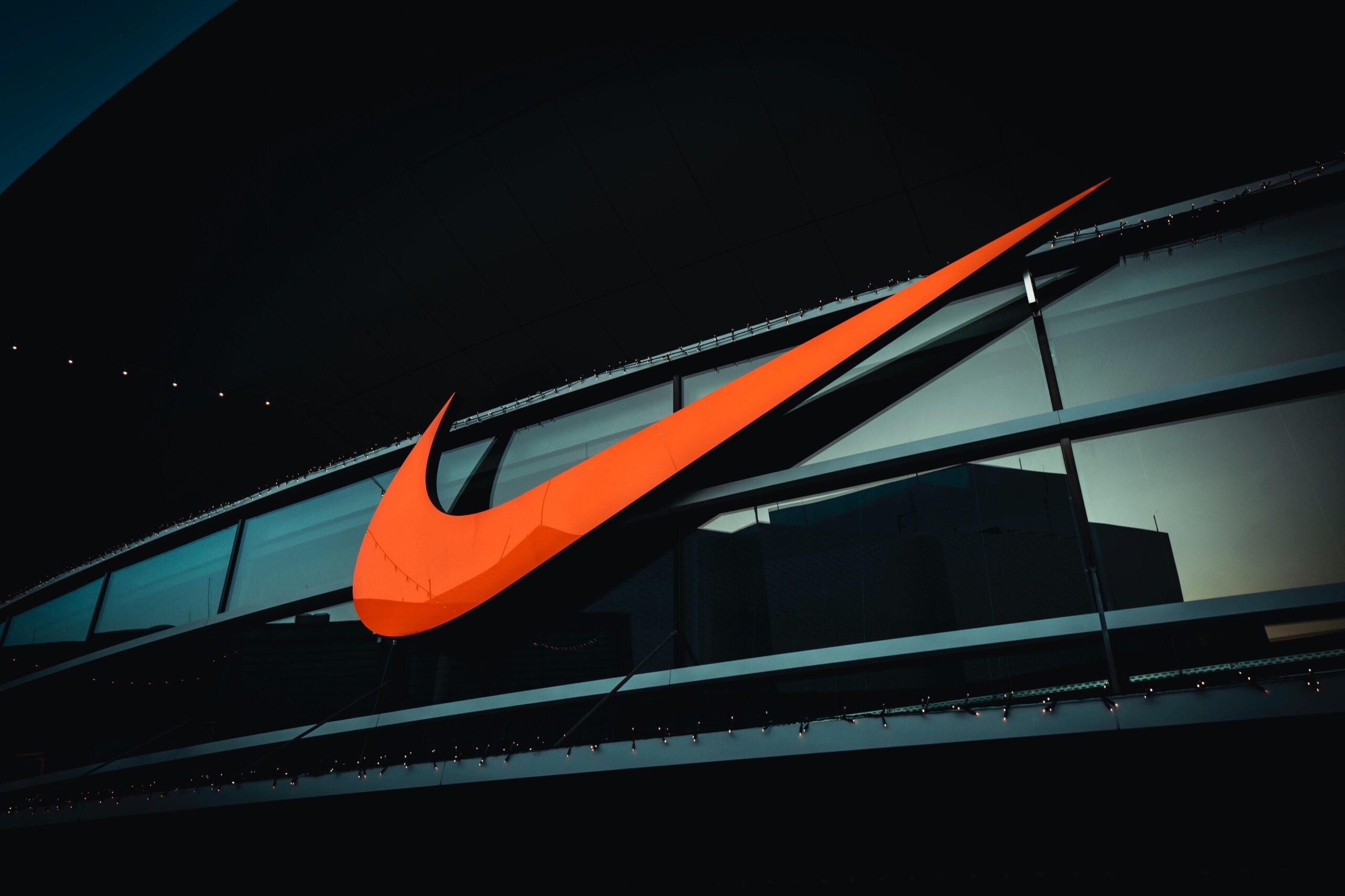 Nike Facts Statistics Investing