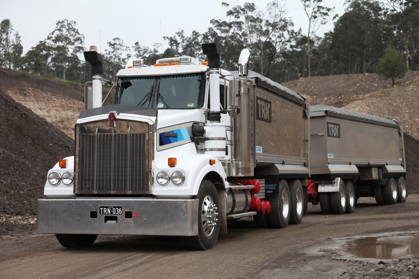 Is Truck Kenworth T404 So Looking Nice And Beautiful Creativ