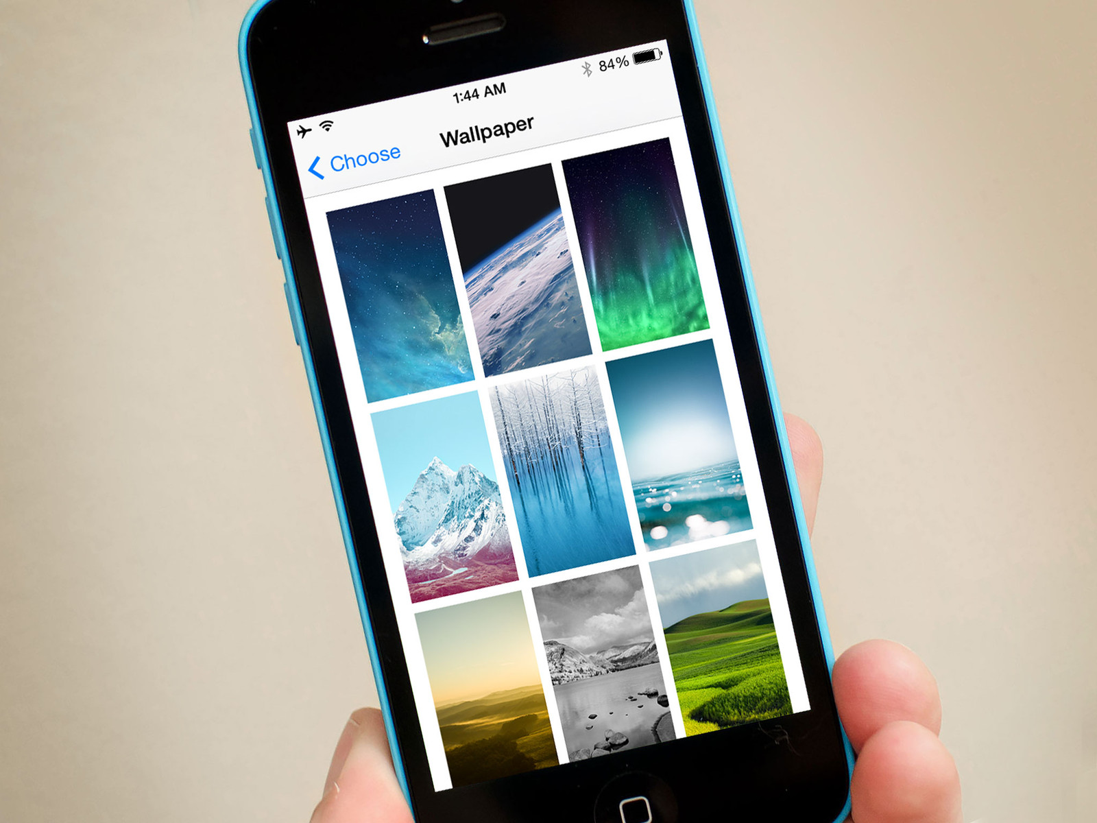 Free download How to change the wallpaper to customize your iPhone or