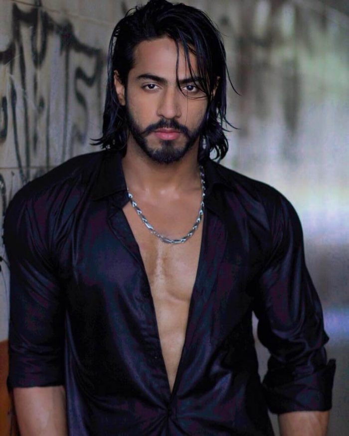 Thakur Anoop Singh Wiki Biography Age Movies List Family