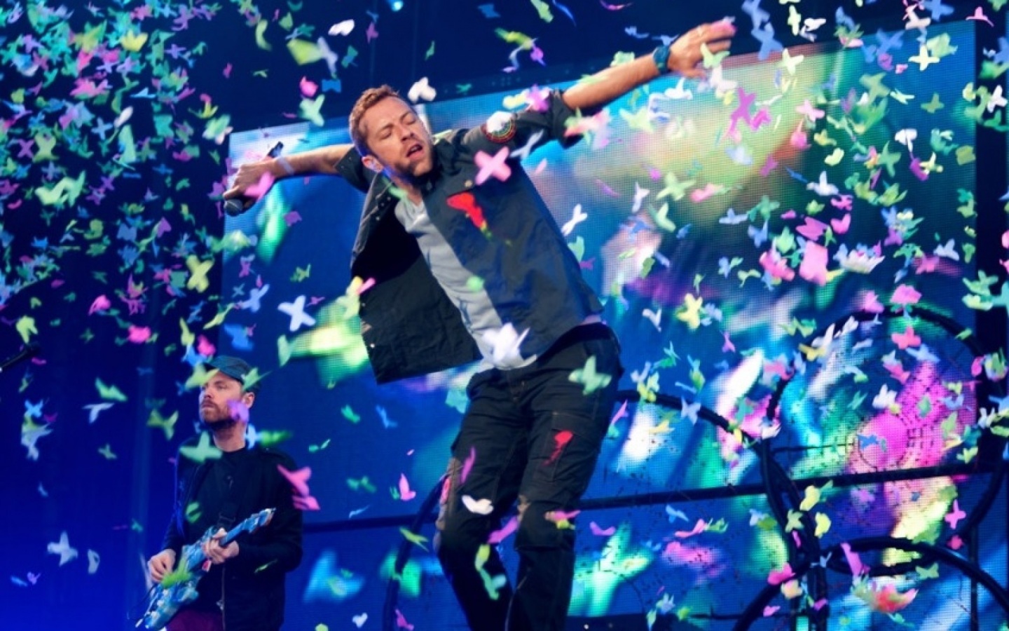 Photo Coldplay Magic Live Concert Hd Wallpaper Source Iphone