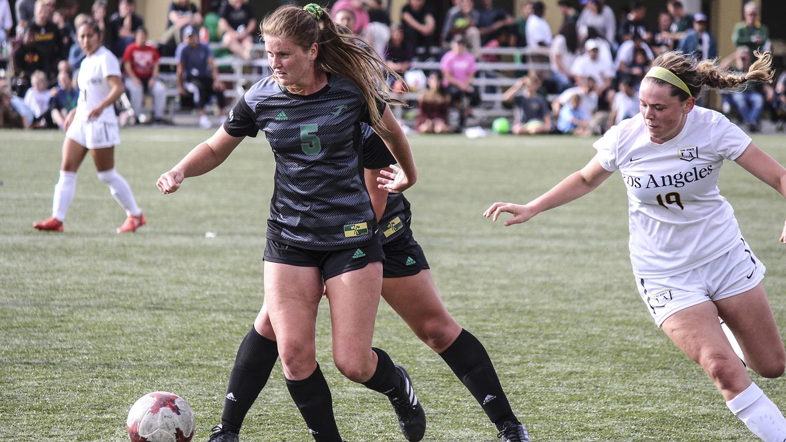 Women S Soccer Concludes Season In San Francisco Humboldt State