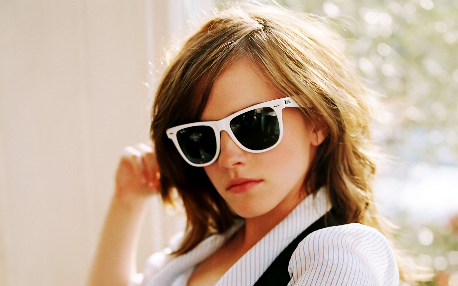 Celebrities In Sunglasses HD Wallpaper Collection