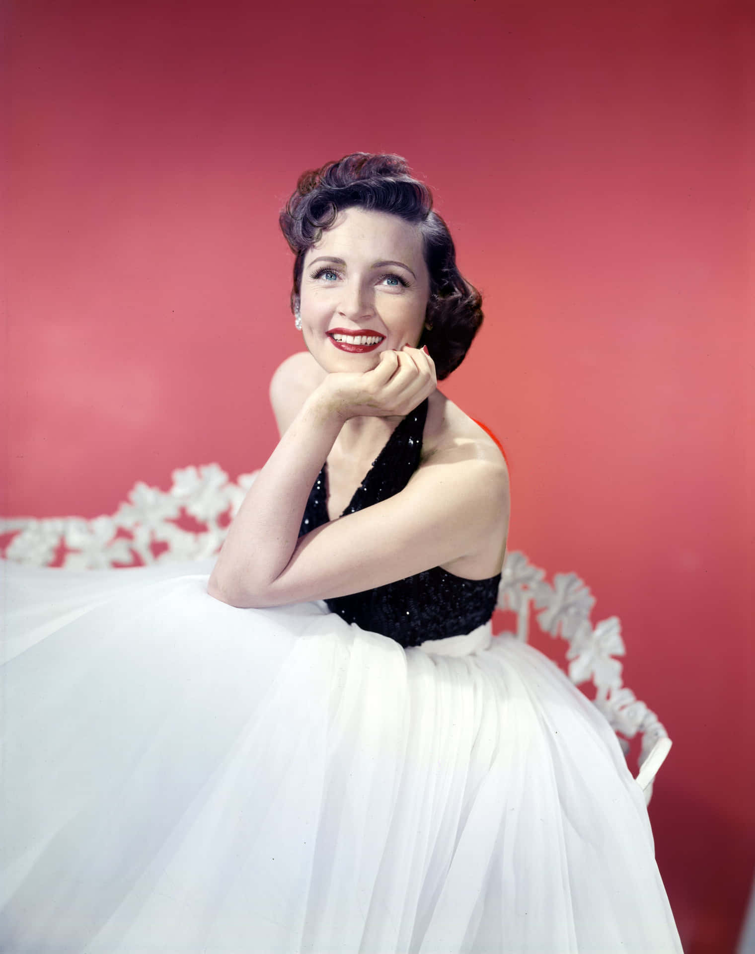 Legendary Actress Betty White Wallpaper