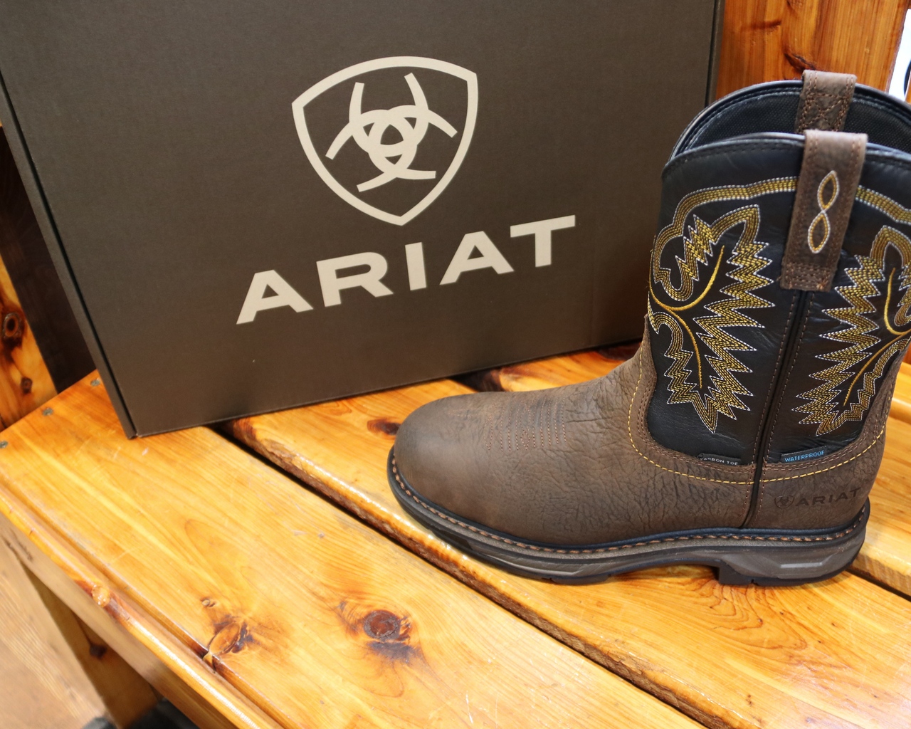 Ariat Boots For Men Women Work More