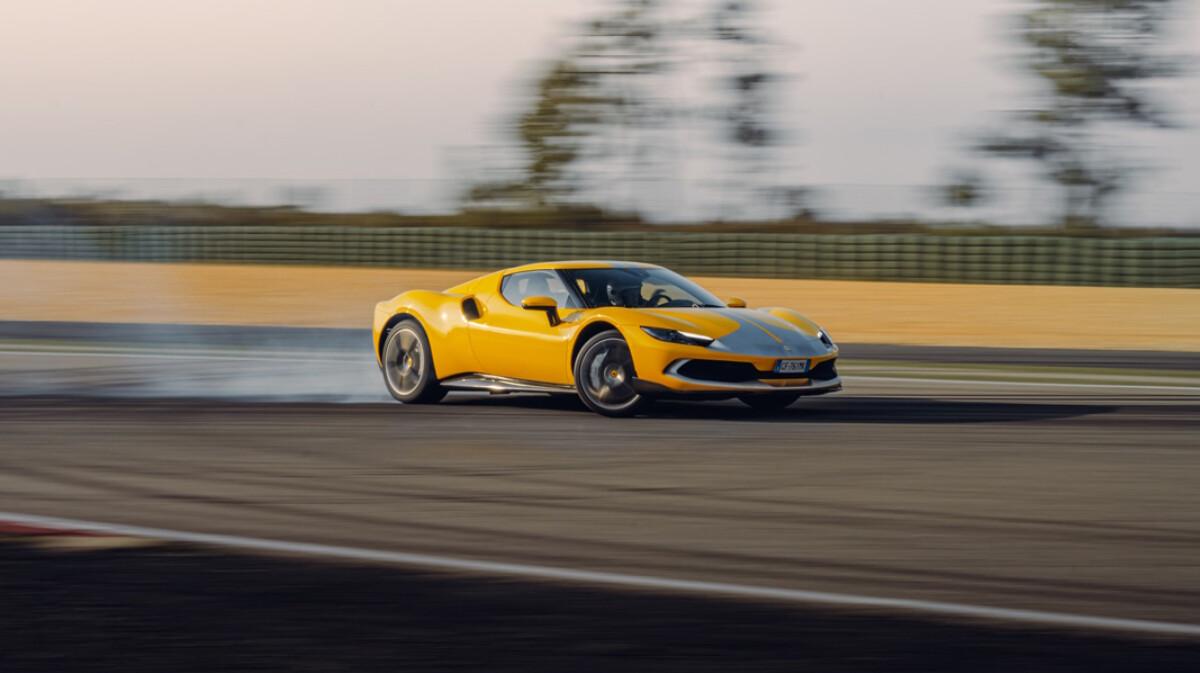 Chris Harris Res The Ferrari Gtb