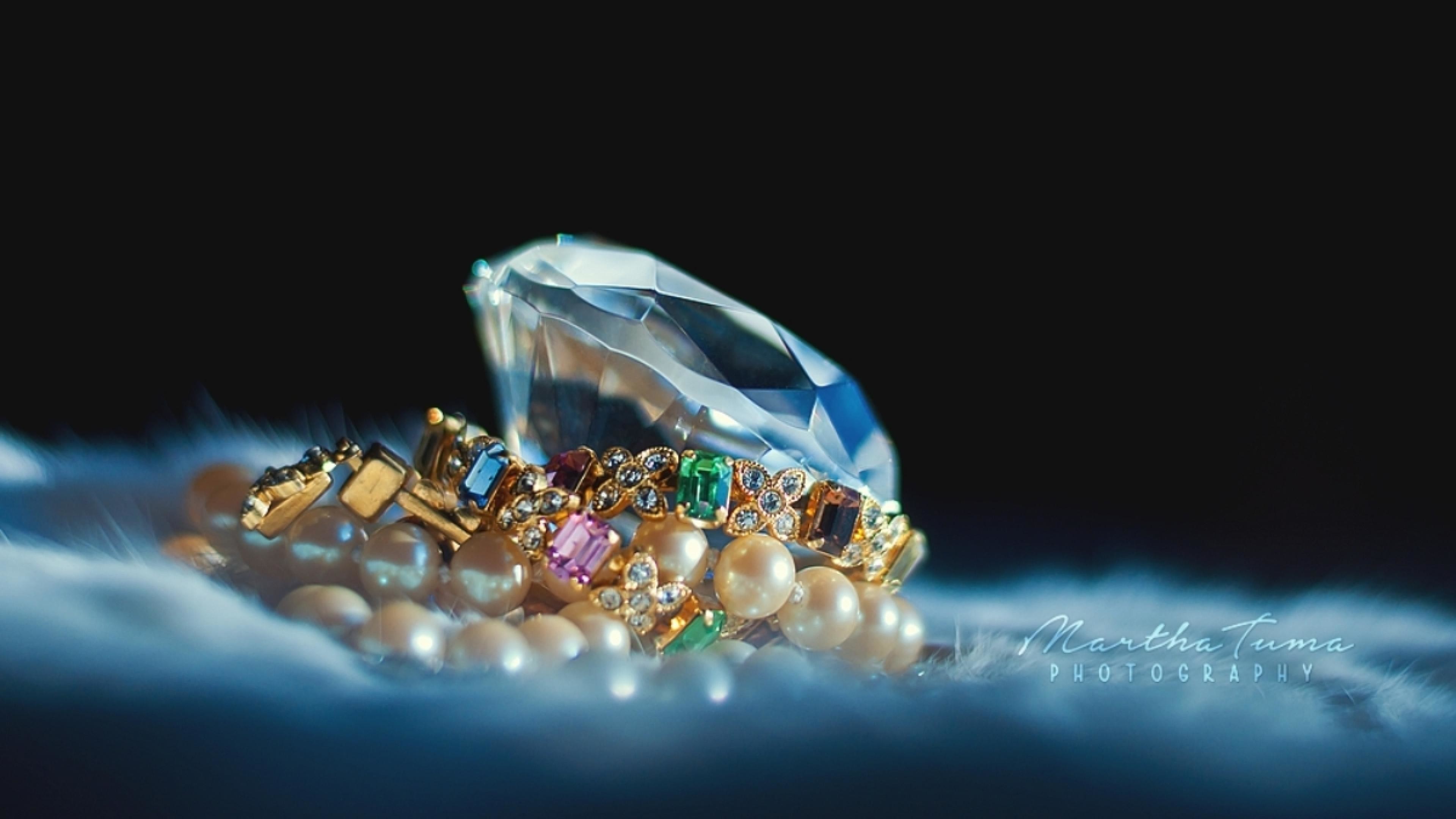 Vertical Jewelry Wallpaper For Meizu