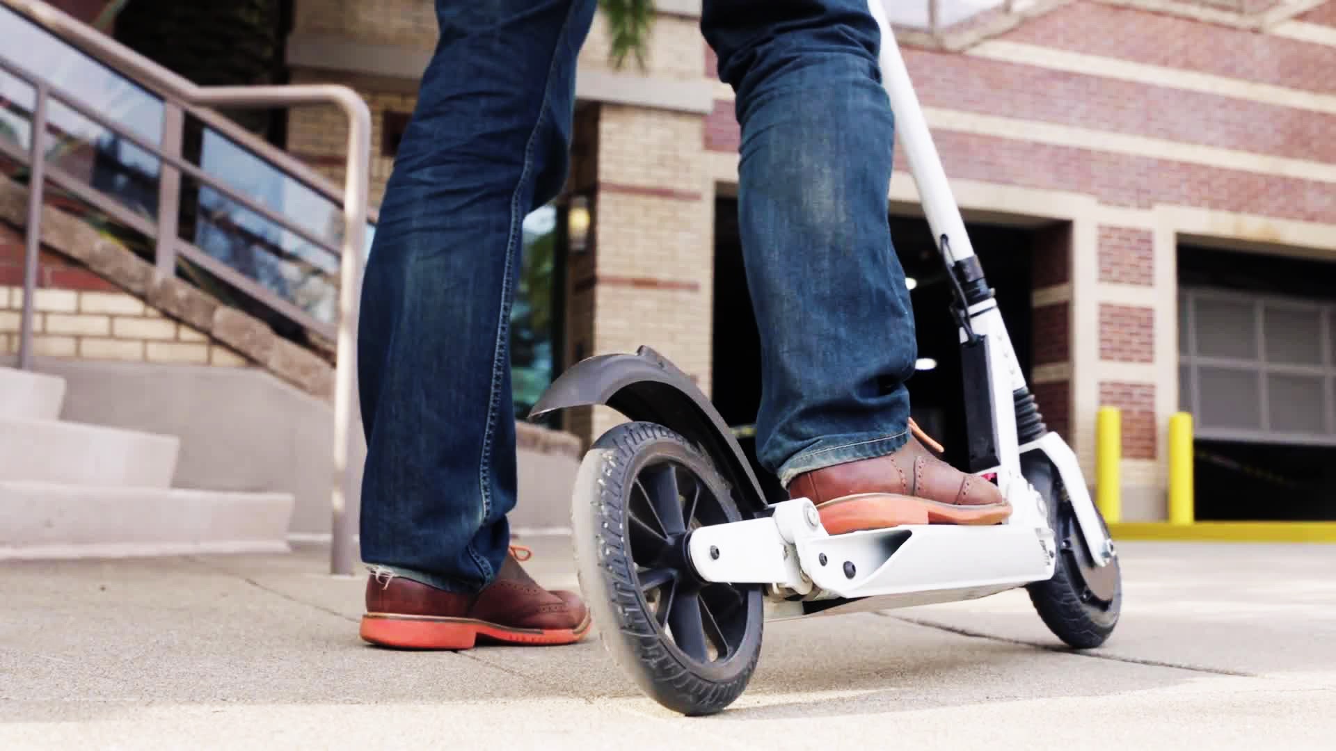It S Too Bad Electric Scooters Are So Lame Because They May Be