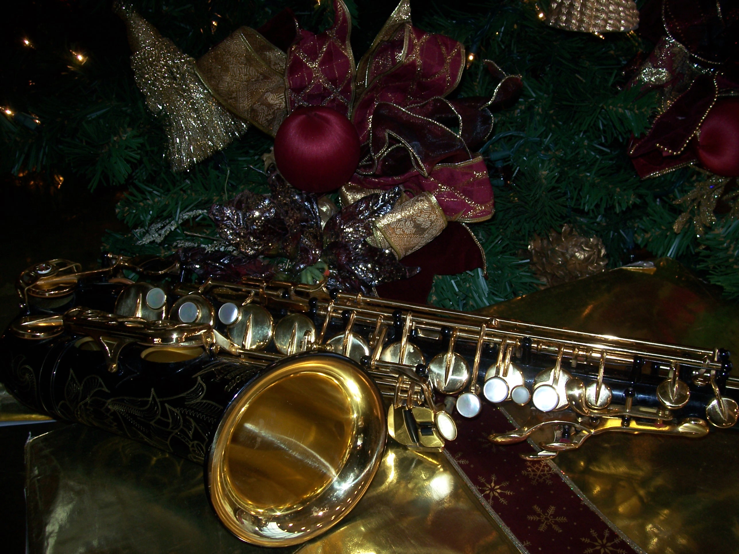 Jazz Saxophone Wallpaper Christmas Alto