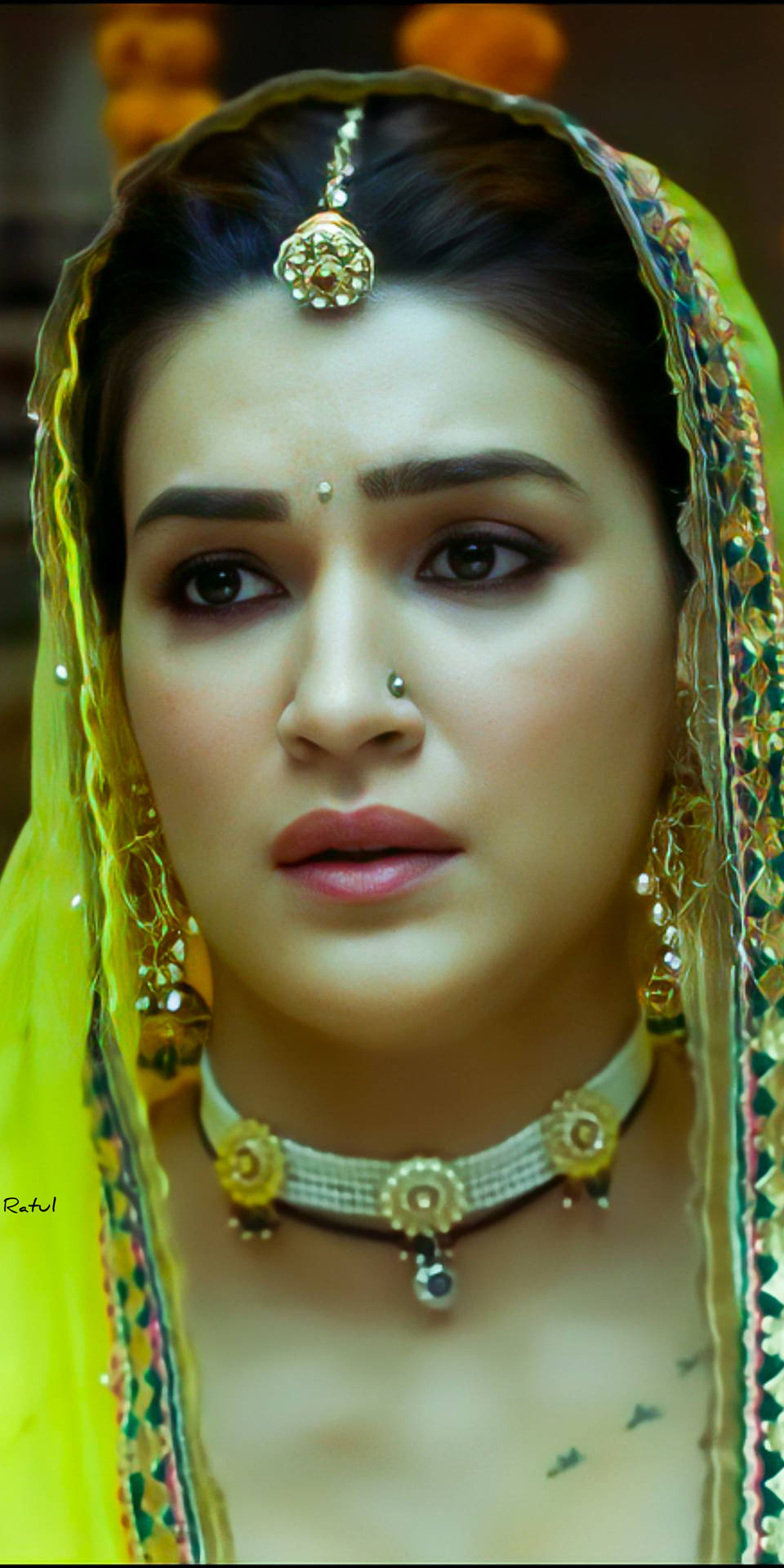 Kriti Sanon HD Wallpaper
