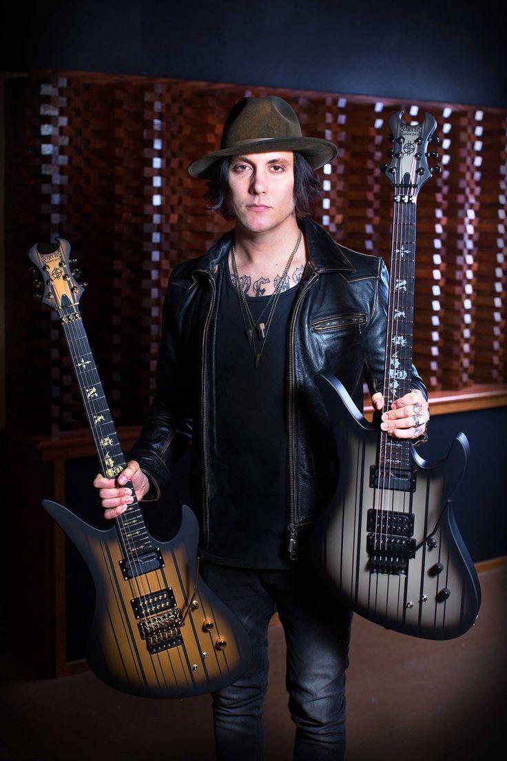 Synyster Gates 2016 Wallpapers 736x1104