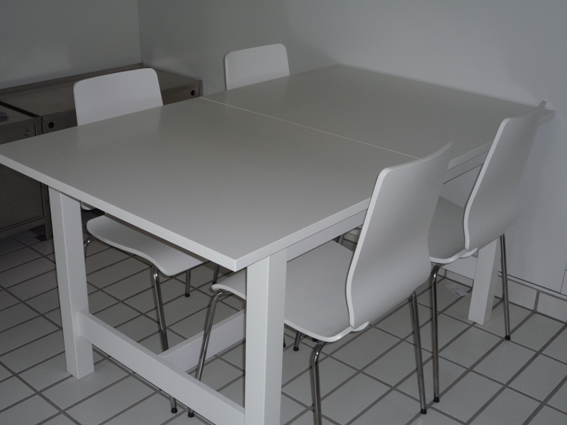 Free Download For Sale White Kitchen Table With 4 Matching Chairs