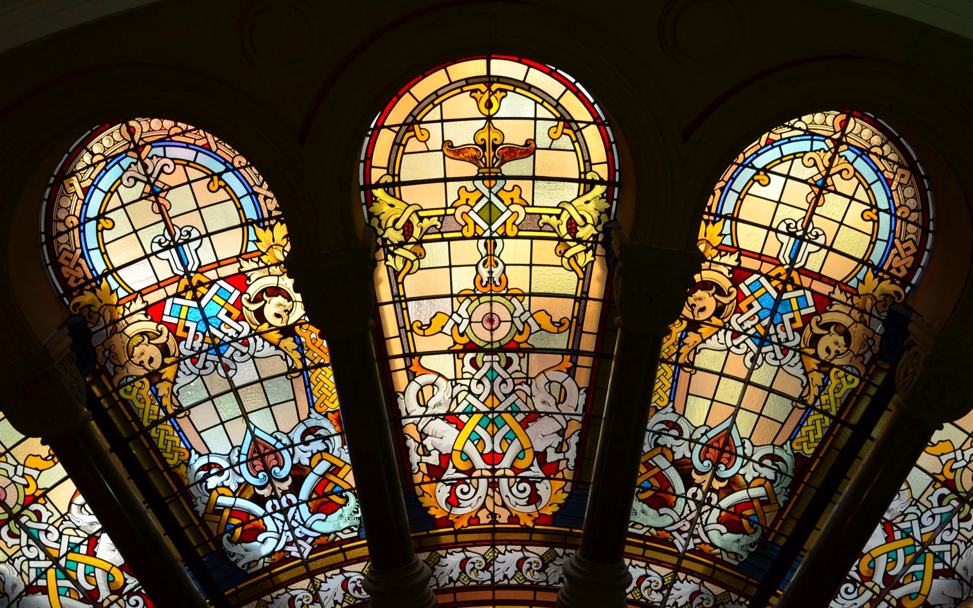 Man Made Queen Victoria Building Stained Glass Window Wallpaper