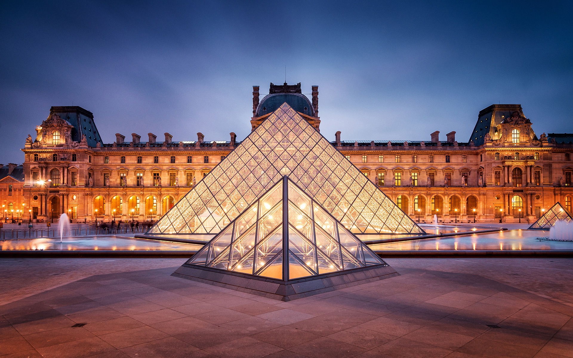 Louvre High Definition Wallpaper Image