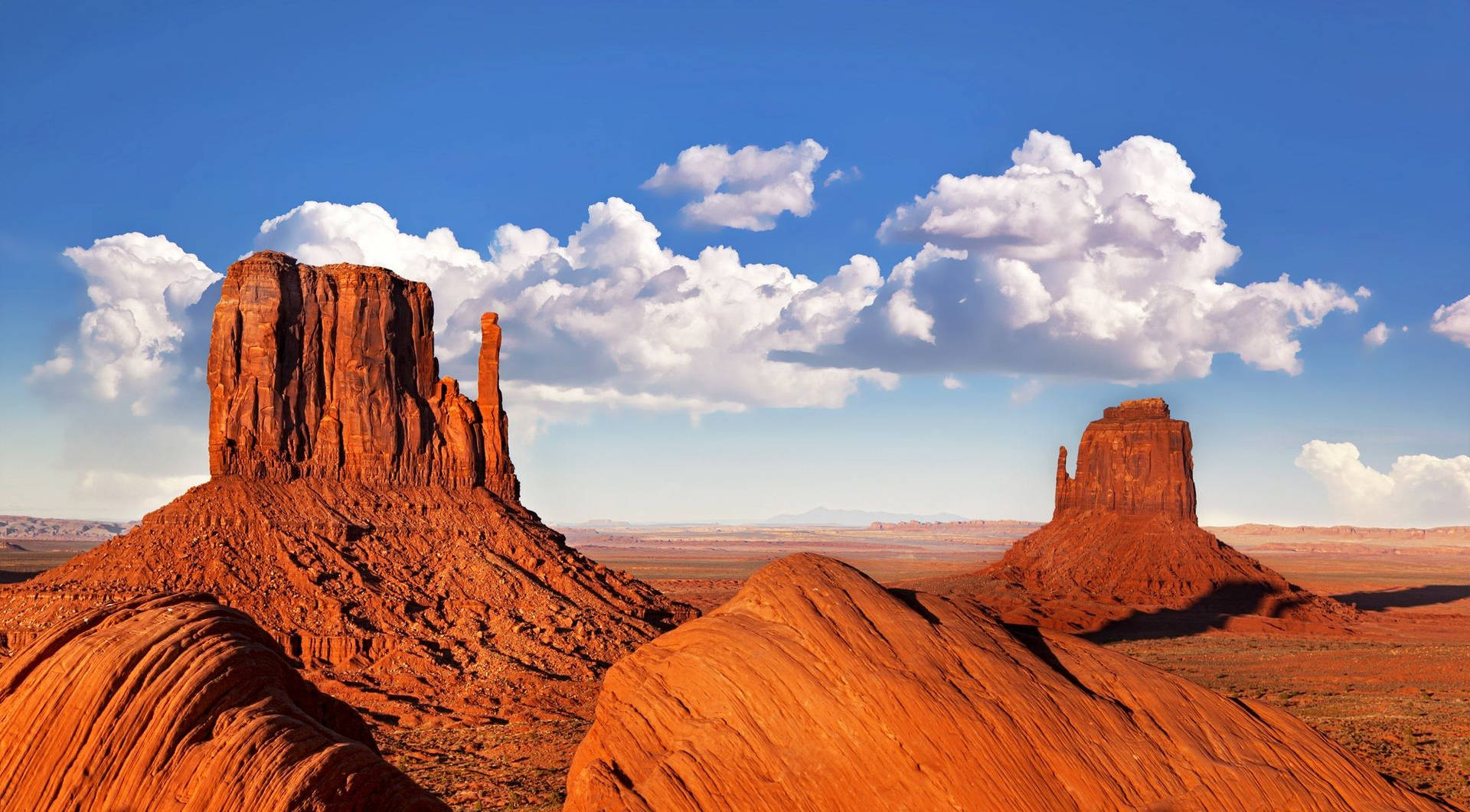 Monument Valley Wallpaper