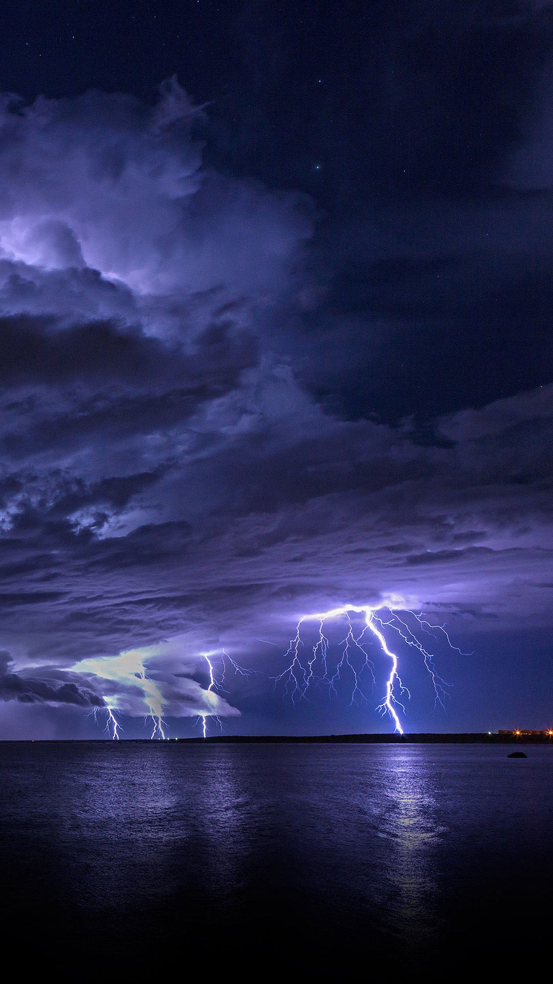 Astronomy Lightning Skyscape iPhone Wallpaper