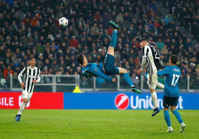 Cristiano Ronaldo S Outrageous Bicycle Kick Caps Emphatic
