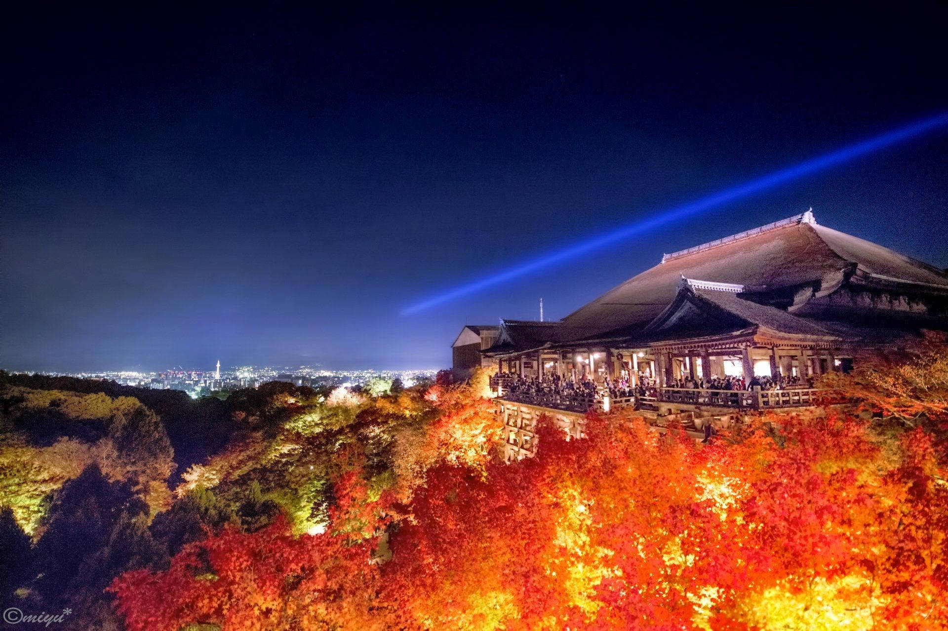Kyoto Night At Kiyomizu Dera 4wcbzqgk1obabge7 Wallpaper