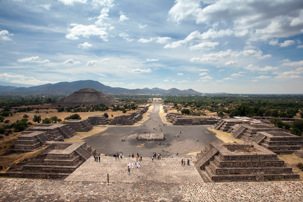 🔥 Free download Exploring the Teotihuacan Pyramids in Mexico [1000x667 ...