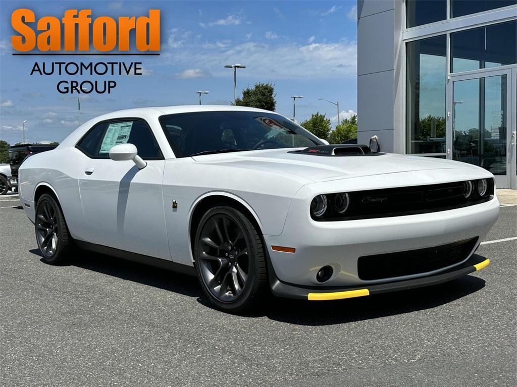 New Dodge Challenger R T Scat Pack 2d Coupe In Springfield