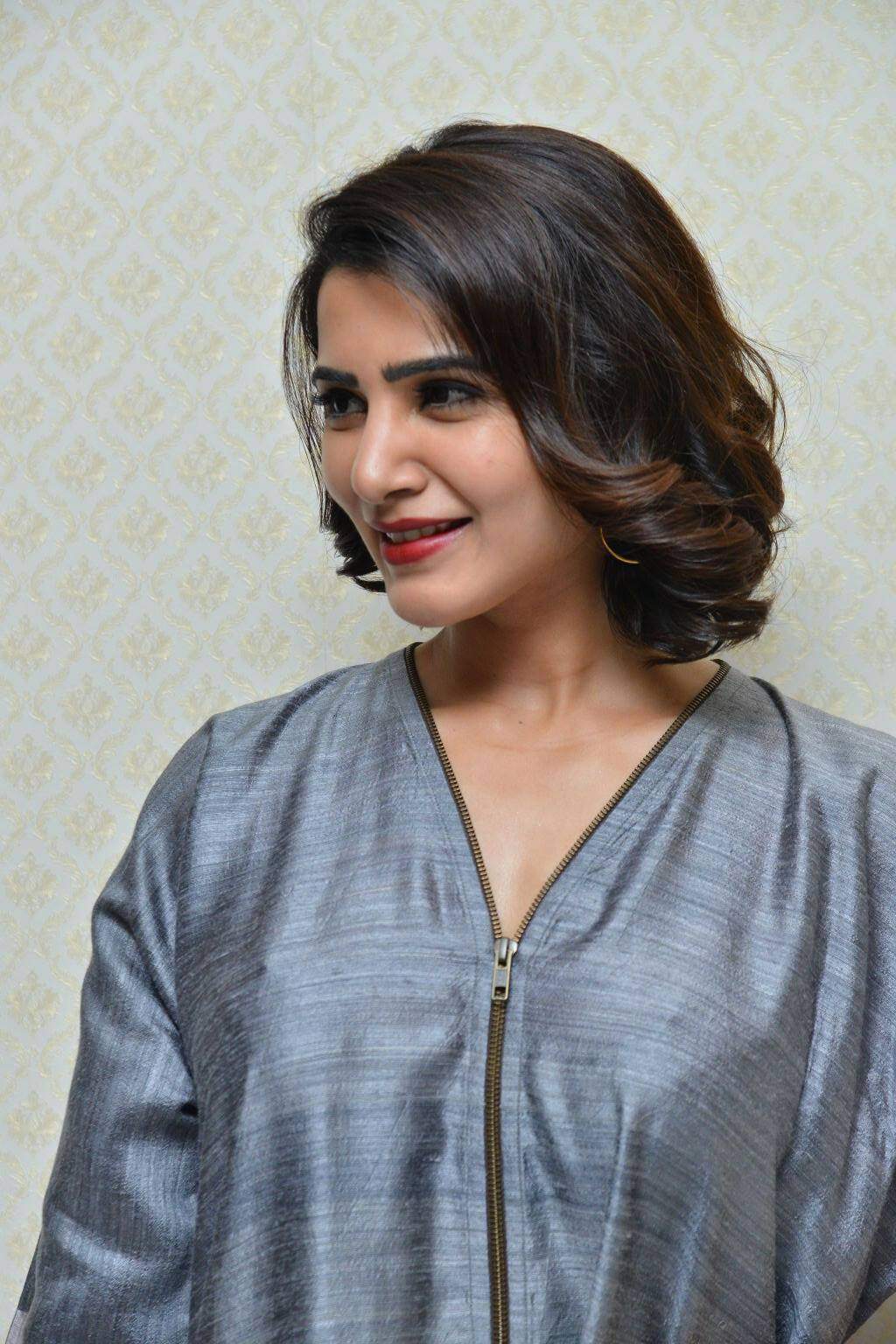 Actress Samantha HD Wallpaper And Photos