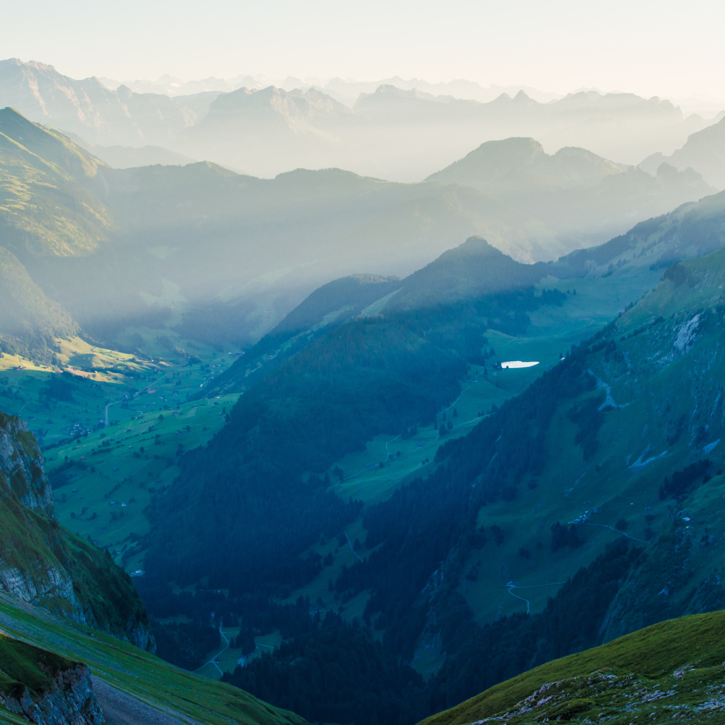 Beautiful Mountains In Switzerland Desktop Wallpaper