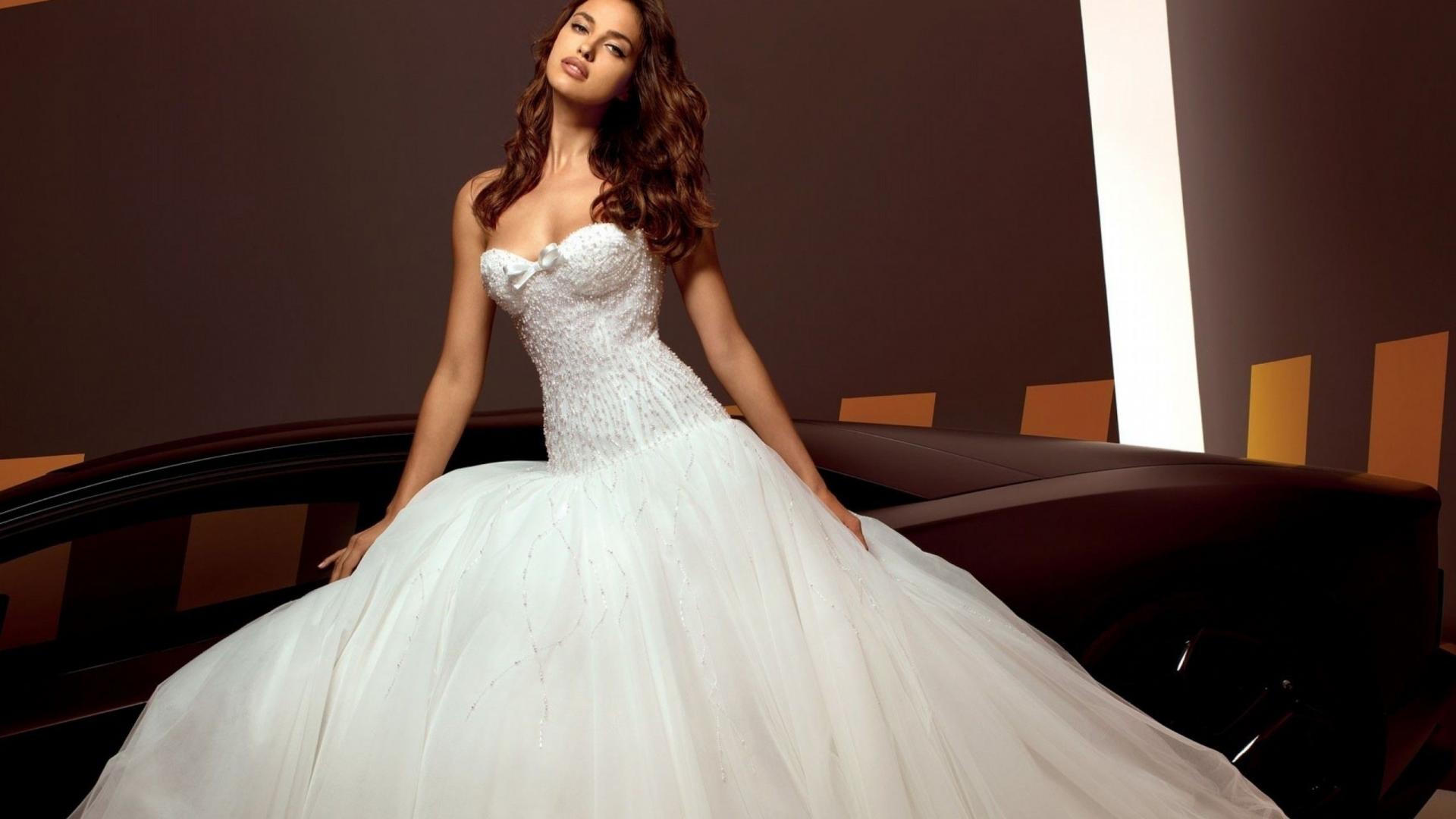 White Wedding Dresses Irina Shayk HD Wallpaper