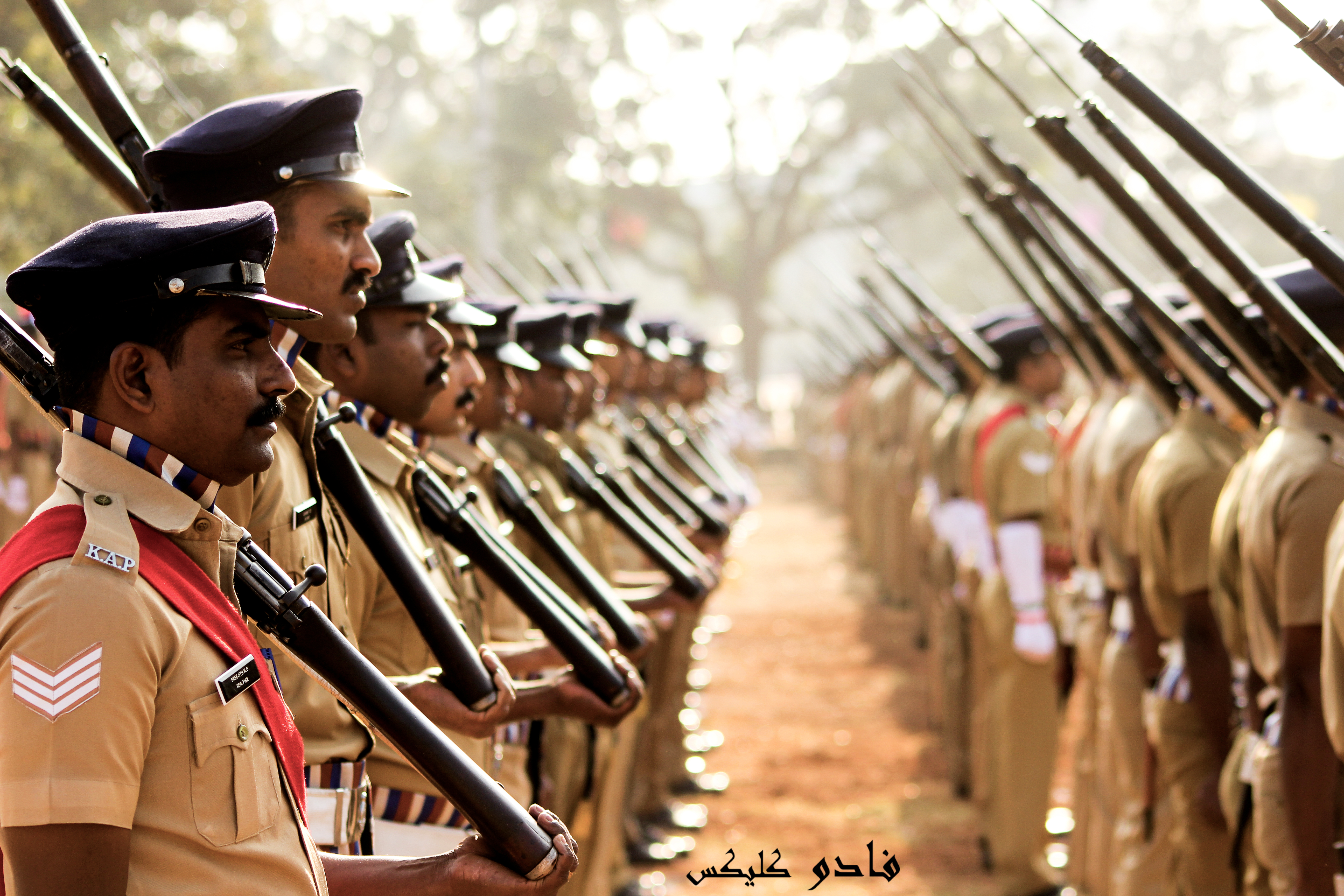 Wallpaper Pared Gun Day Republic With Indian Police