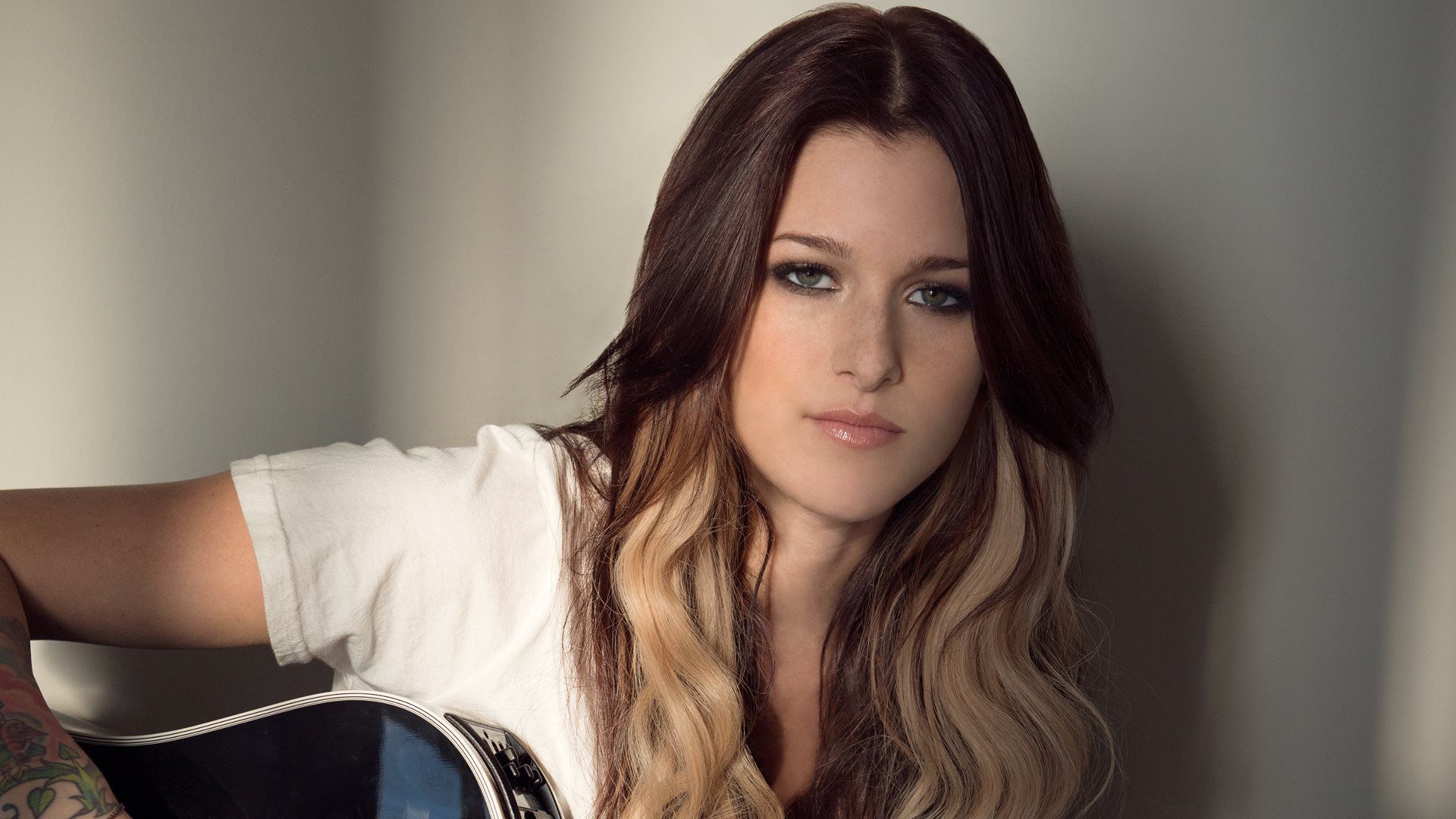 Cassadee Pope Wallpaper Image Photos Pictures Background