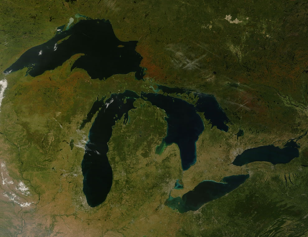 Great Lakes from space during autumn to see fall colors 990x762