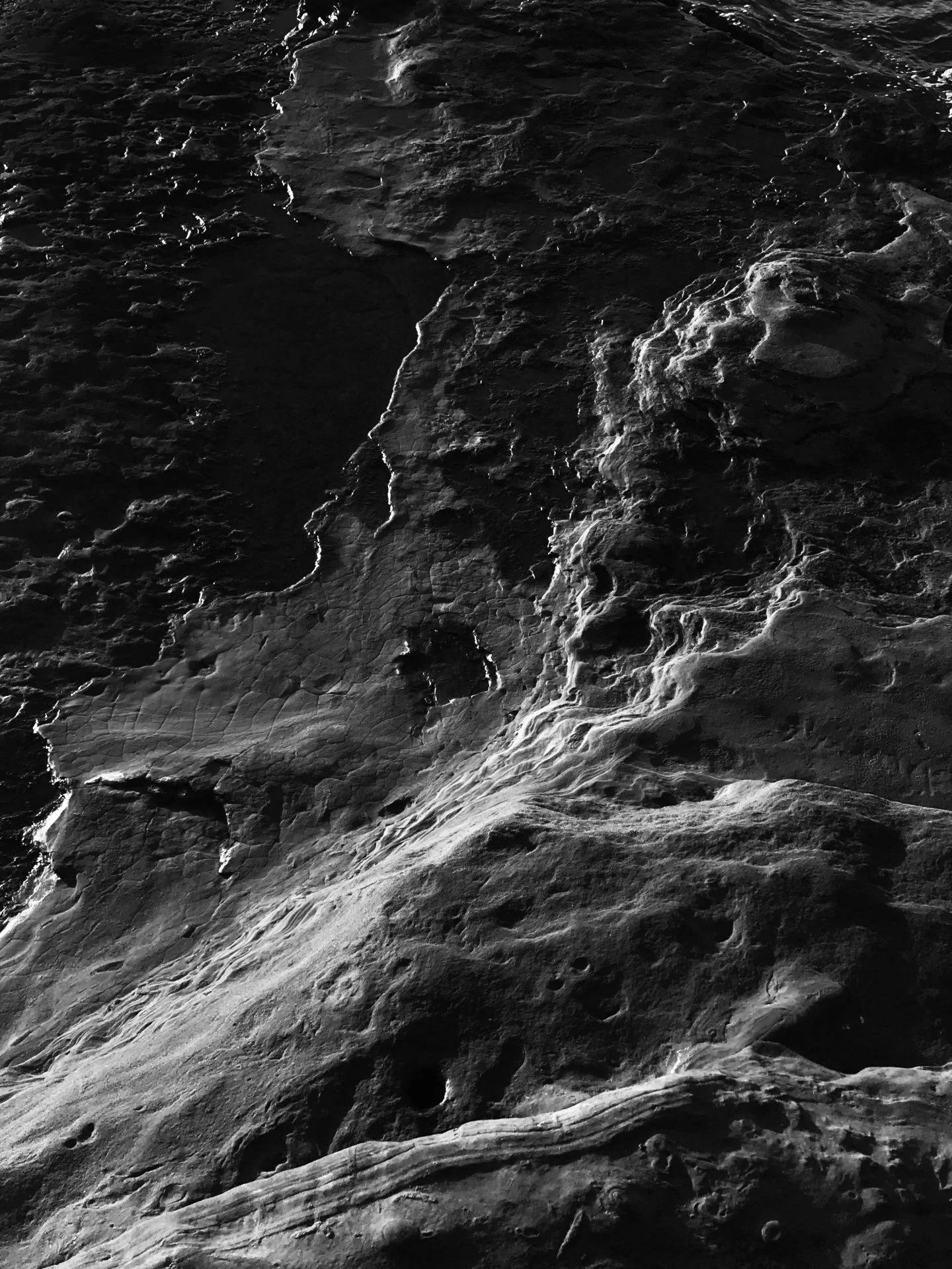 Plain Black iPhone Wallpaper