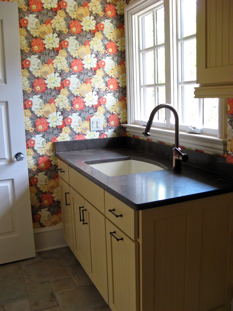 Free download Laundry Room Wallpaper Interior Decorating [768x1024] for