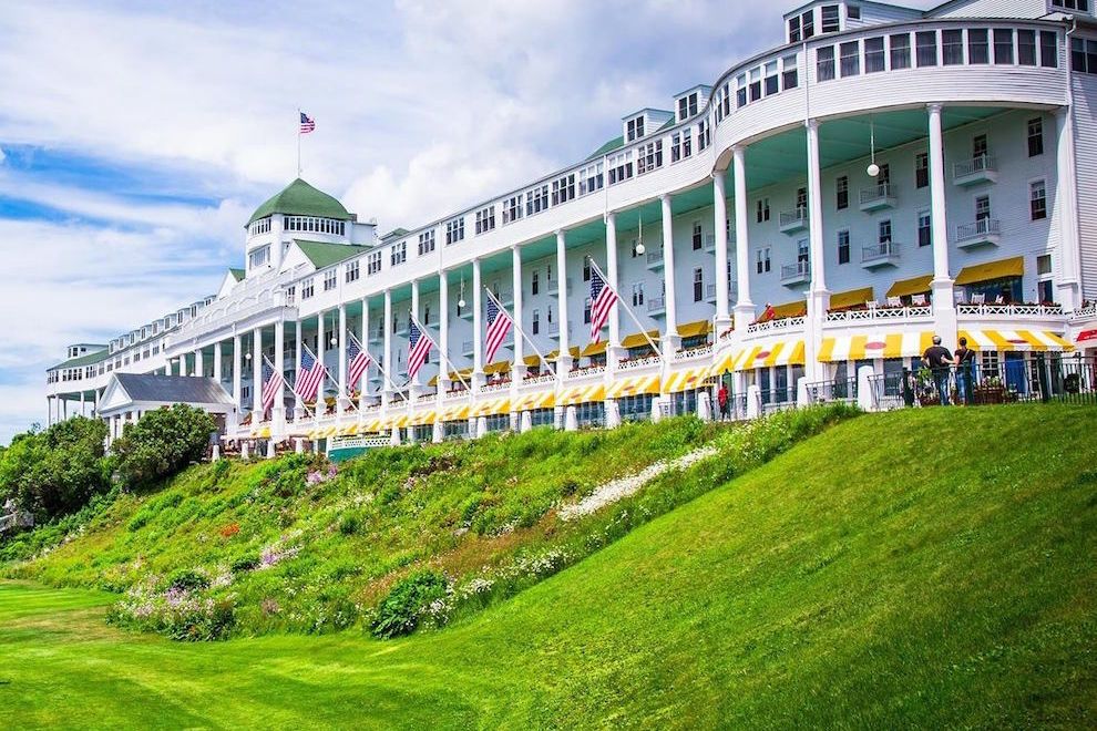 A Grand Escape Awaits At The Hotel On Mackinac Island