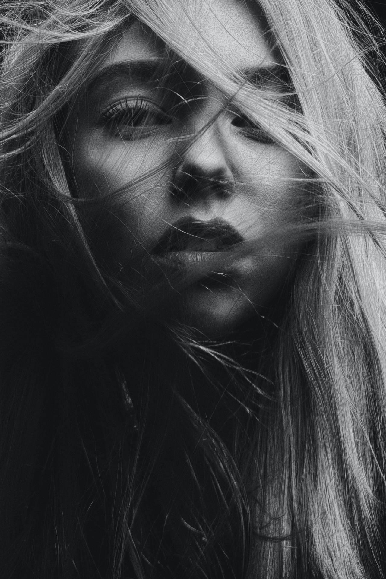Lady Wallpaper