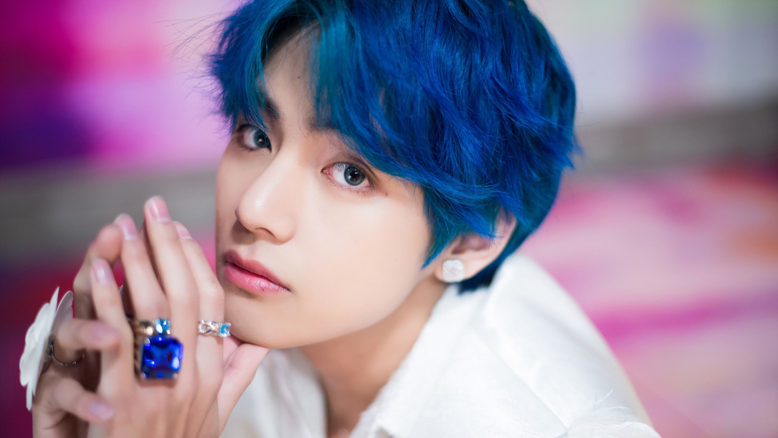 Laptop Kim Tae Hyung Wallpaper On