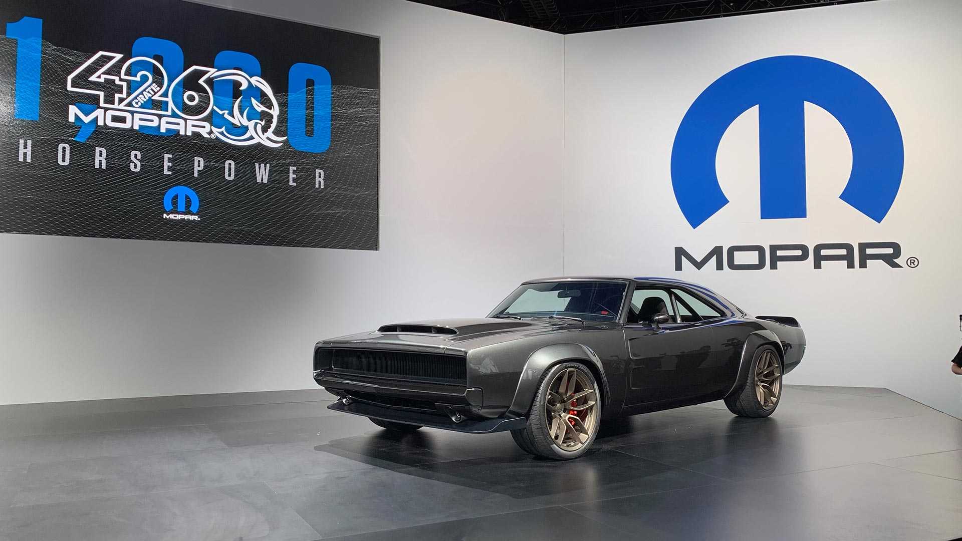 Hellephant Supercharged Hemi And Dodge Charger At Sema