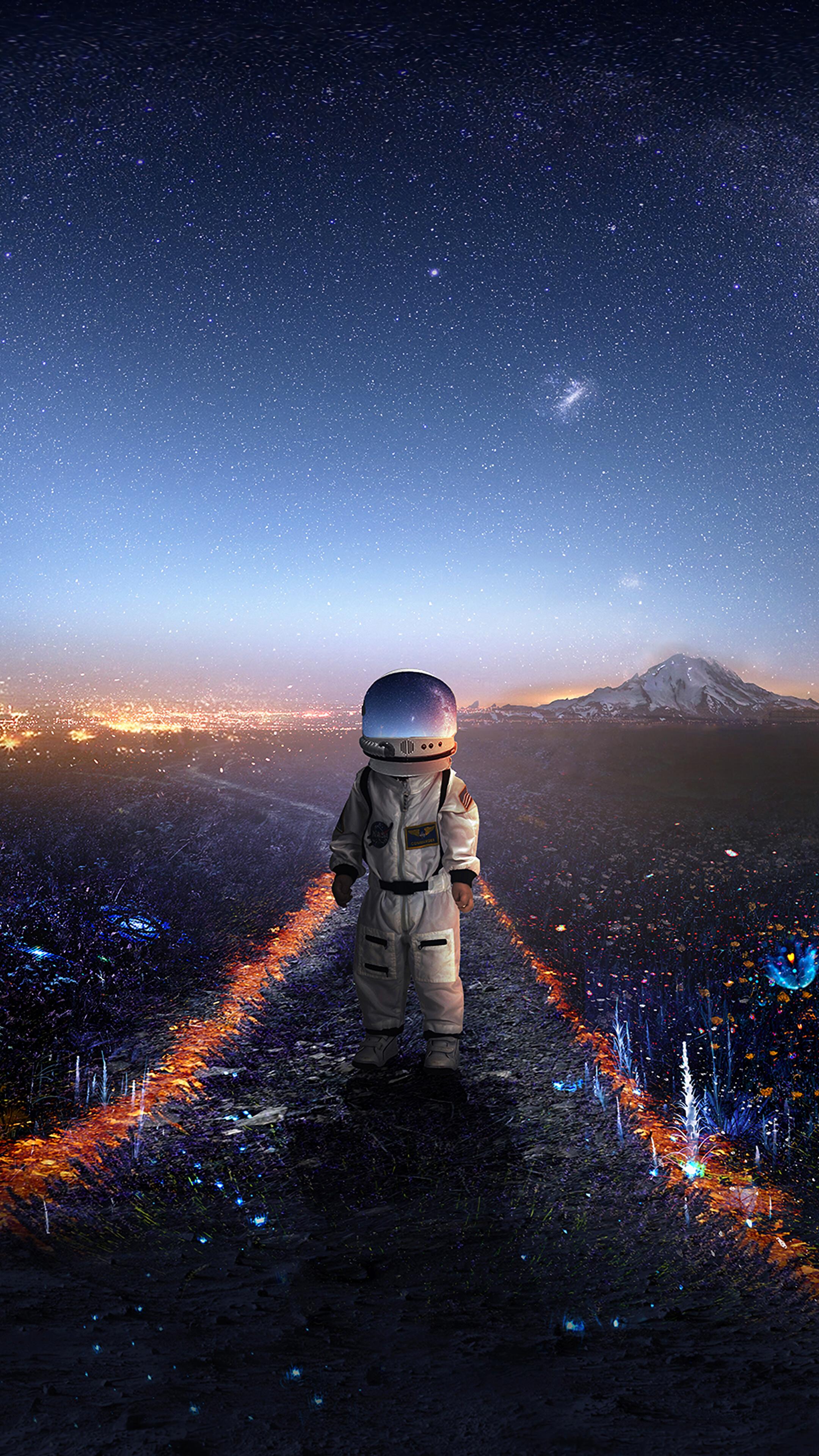 Astronaut Scenery Digital Art 4k Wallpaper