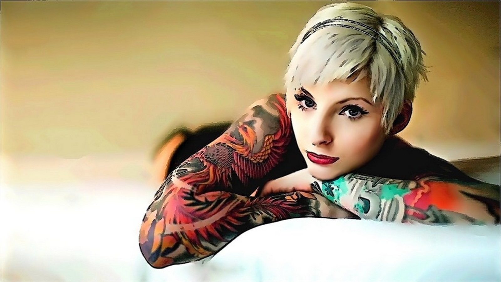 Tattooed Women Wallpaper