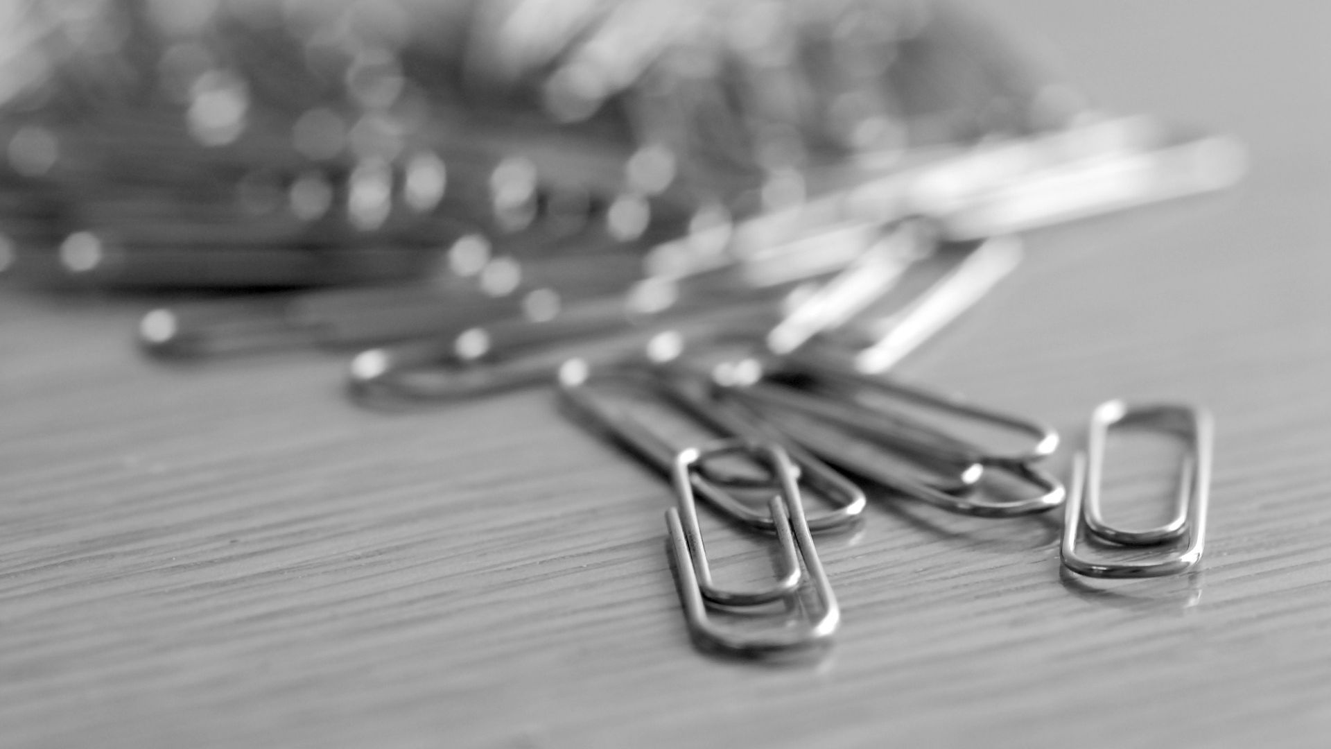 The History And Invention Of Paperclip
