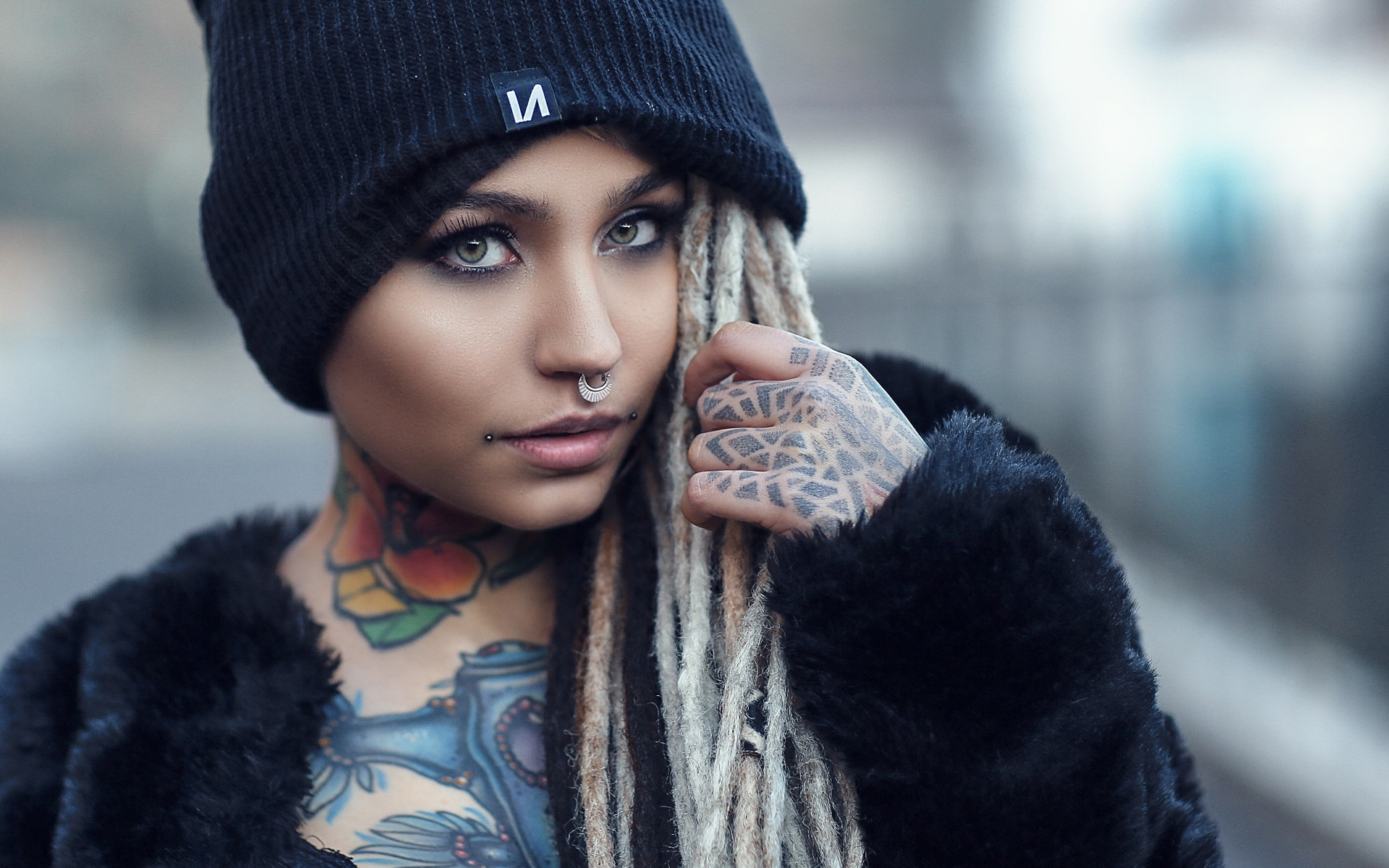 Tattoo Girl Model Nose Rings HD Wallpaper