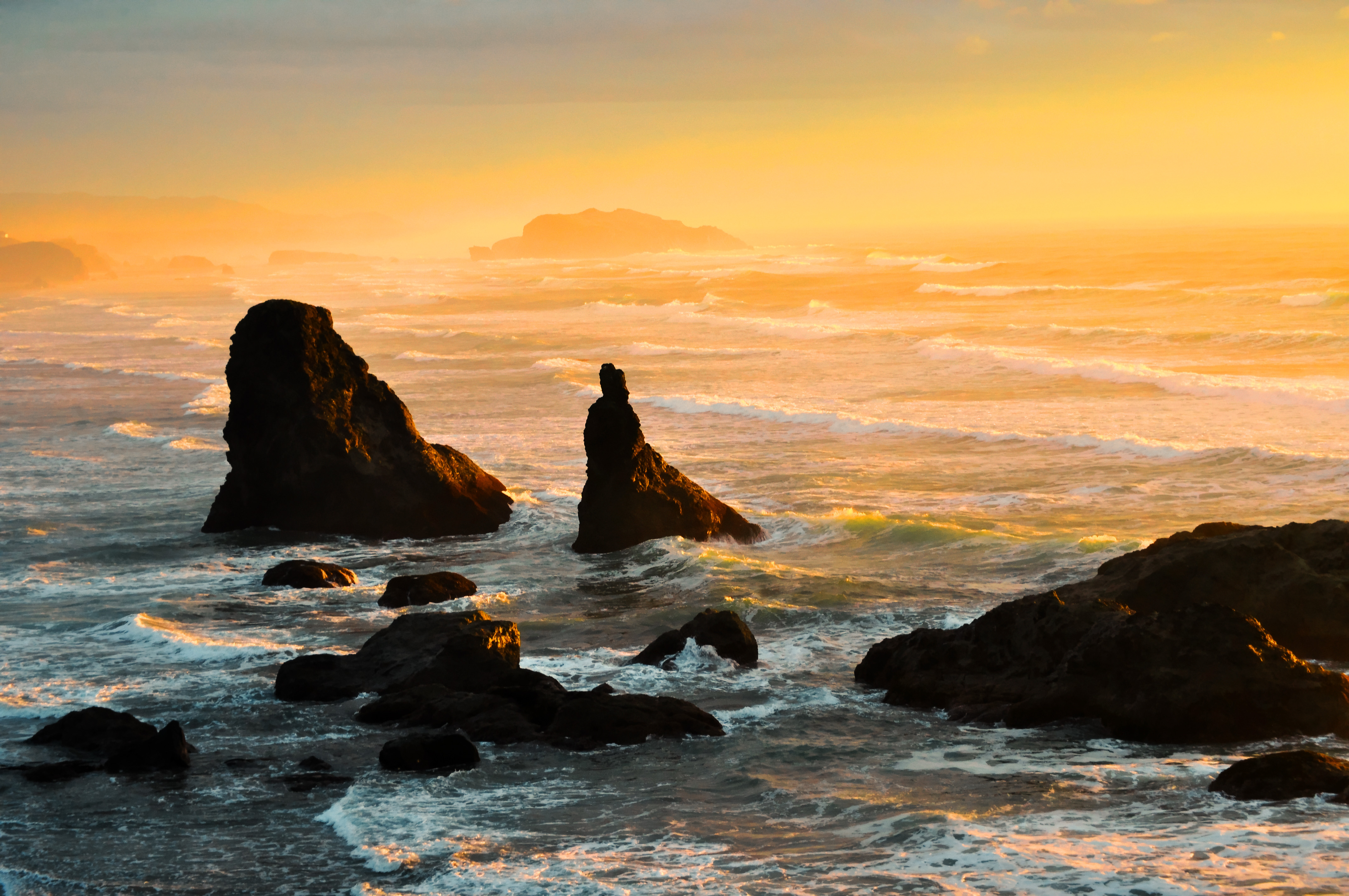 Oregon Coast During The Golden Hour Desktop And Mobile Wallpaper