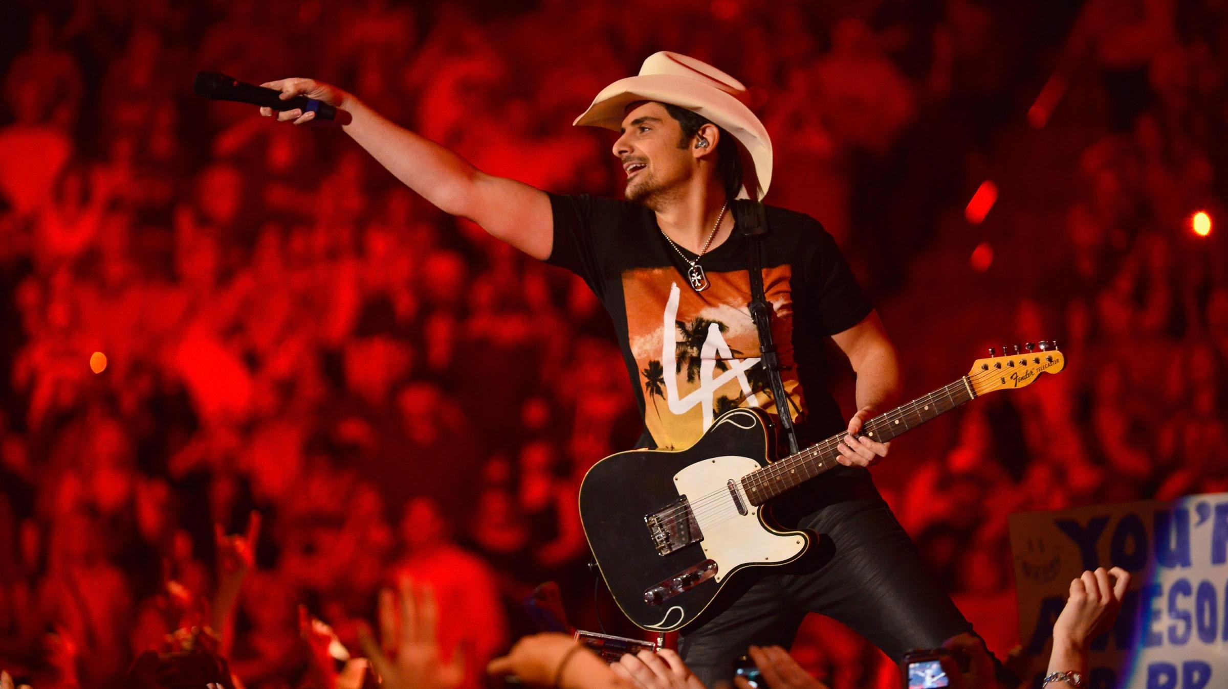 Brad Paisley Country Countrywestern Wallpaper Background