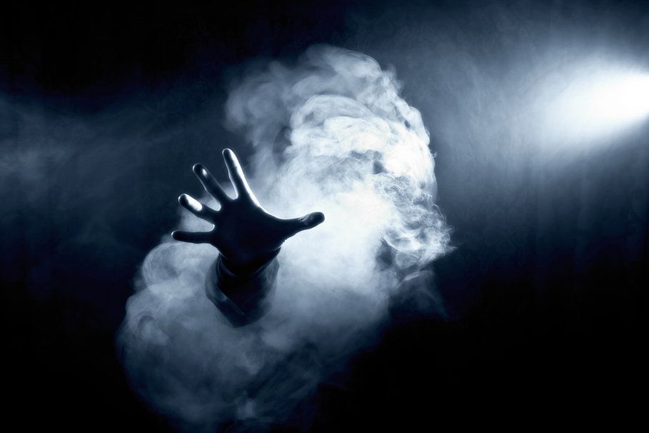 Ghost Main Fum E Lumi Res Effrayant Horreur Peur Fant Mes