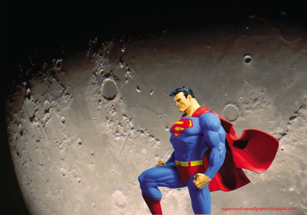 Spot Desktop Wallpaper Of Superman Statue In Html